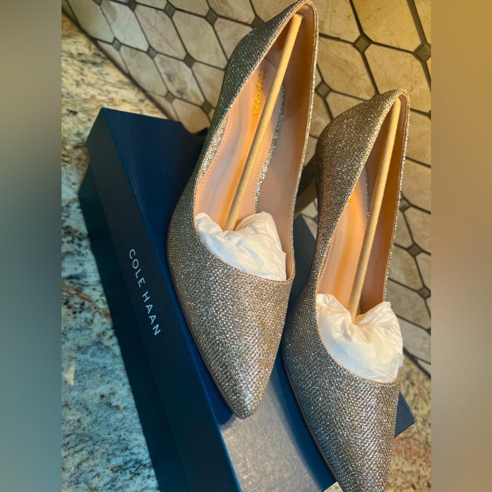Cole Hann Excellent condition, worn at my daughter’s wedding in March.